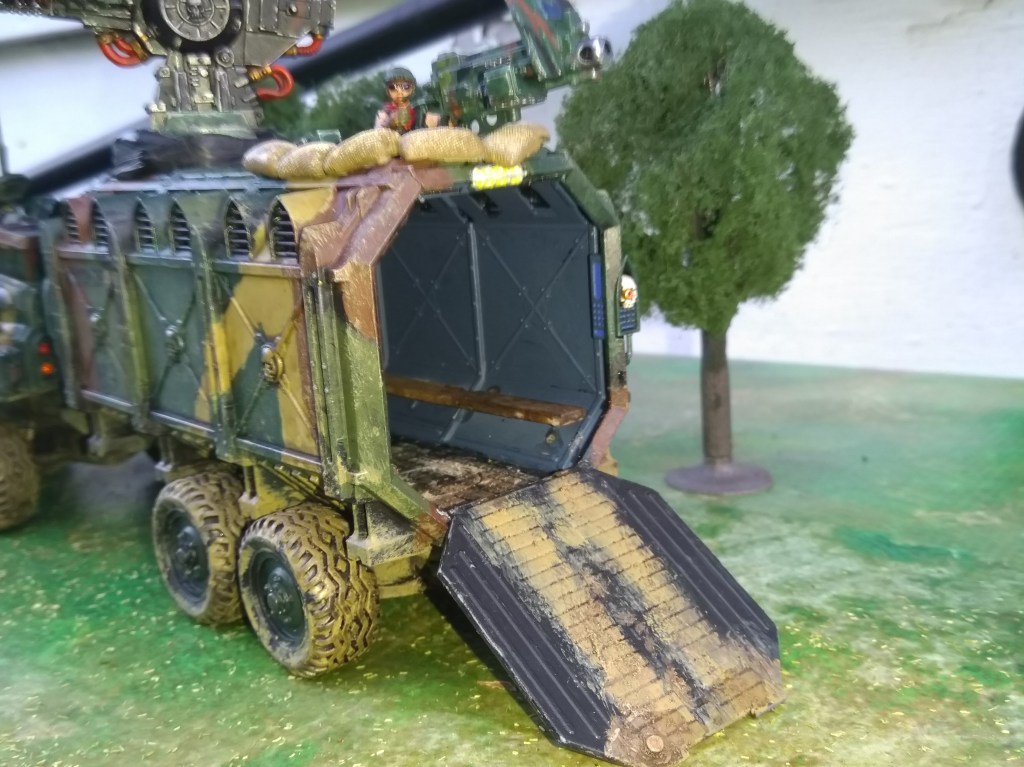 Road-Train Rear Open